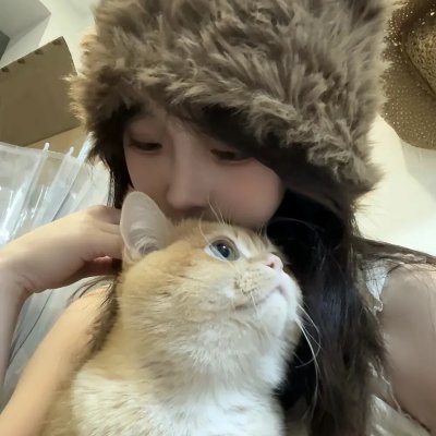 小犬与女孩